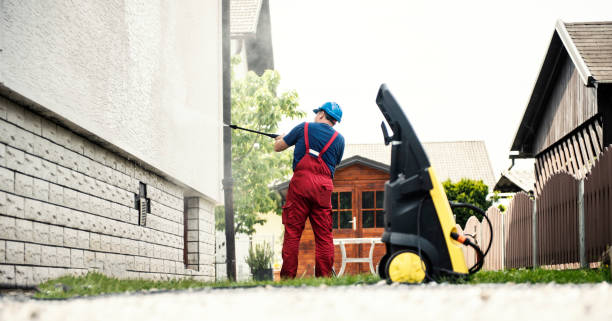 Animal Enclosure Cleaning in Kalama, WA